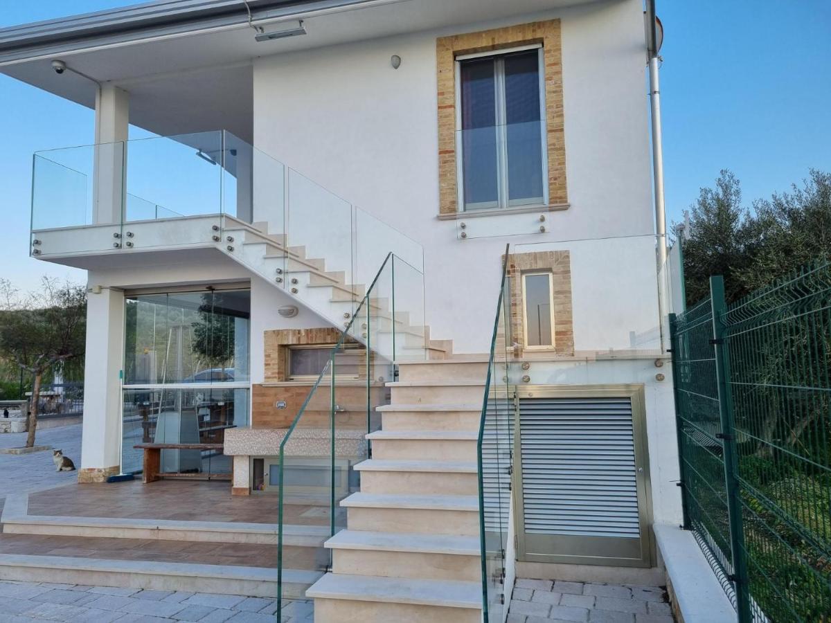 B&B San Michele Cagnano Varano Eksteriør bilde